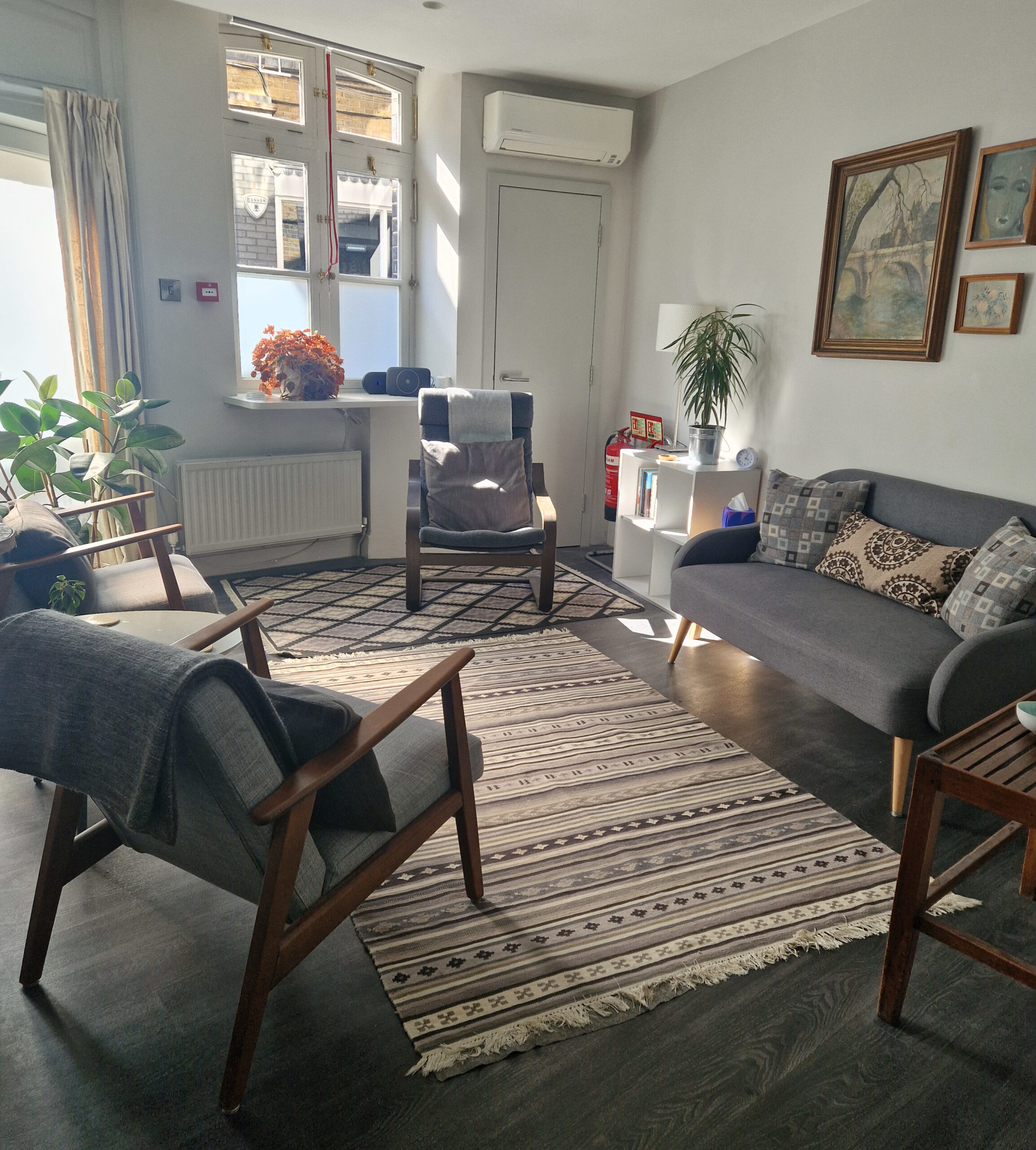 Consulting room at Barnsbury Therapy Space